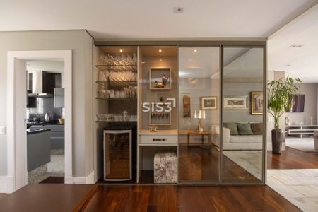 12_photo/94dce5cd15.3866df2b23c27e7e-ATLAS-38273a12-b446-43c2-9793-bfb9c36fa7ff.jpg de apartamento à venda com 3 quartos, 214m² em Hugo Lange, Curitiba