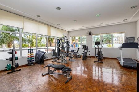 39_photo/94dce5cd15.f9cc713b9d1b39b9-ATLAS-3f8d41f6-3baa-403b-86b6-1dbdf94aafb0.jpg de apartamento à venda com 4 quartos, 214m² em Hugo Lange, Curitiba