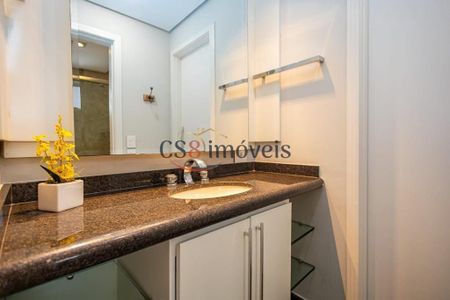 36_photo/94dce5cd15.f9cc713b9d1b39b9-ATLAS-60e0f100-052d-4a64-9d71-985b974807fb.jpg de apartamento à venda com 4 quartos, 214m² em Hugo Lange, Curitiba