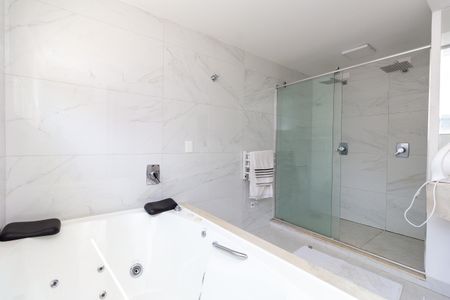 11_photo/94dce5cd21.8c3015100322655e-ATLAS-3c01b8d4-4fbe-4dfc-be46-c52009602c3f.jpg de casa à venda com 3 quartos, 514m² em Hugo Lange, Curitiba