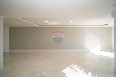 8_photo/94dce5cd21.8c3015100322655e-ATLAS-b470b71e-213f-44dd-ac3f-a027c1901b3a.jpg de casa para alugar com 3 quartos, 514m² em Hugo Lange, Curitiba