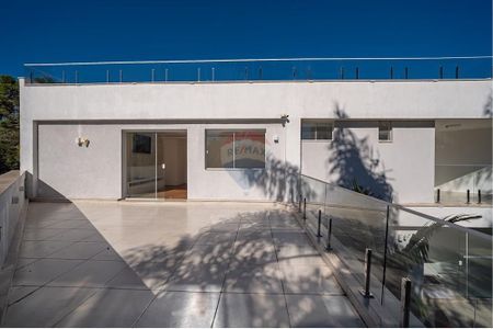 35_photo/94dce5cd21.8c3015100322655e-ATLAS-e117ee07-30a9-4162-909c-931ed0dc6836.jpg de casa para alugar com 3 quartos, 514m² em Hugo Lange, Curitiba