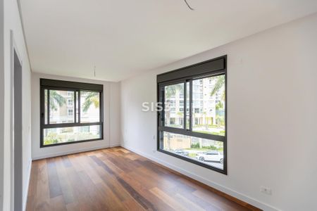 16_photo/94dce5cd4f.c3c6b77849ada220-ATLAS-0714dfc4-509b-452c-b086-fdabbc663e29.jpg de apartamento à venda com 3 quartos, 222m² em Hugo Lange, Curitiba