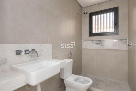 24_photo/94dce5cd4f.c3c6b77849ada220-ATLAS-698811cf-7595-4fce-971d-ca9776230bc2.jpg de apartamento à venda com 3 quartos, 222m² em Hugo Lange, Curitiba