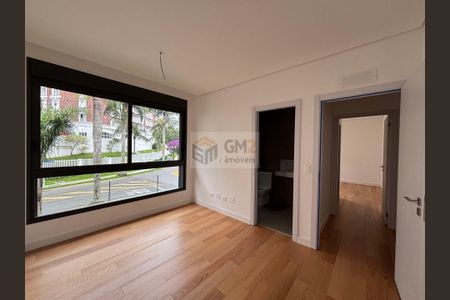 12_photo/94dce5cd4f.d9a9193155b28fa6-ATLAS-5944fc2d-2afd-4623-bb9d-8a53a1c38a02.jpg de apartamento à venda com 3 quartos, 221m² em Hugo Lange, Curitiba