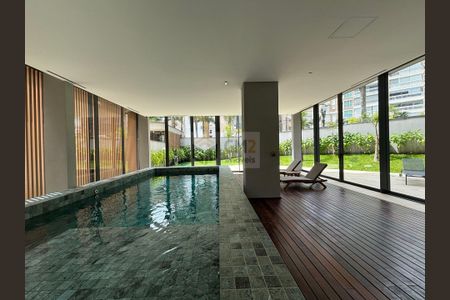 8_photo/94dce5cd4f.d9a9193155b28fa6-ATLAS-5b58b6a3-9c5e-42e1-aa1a-522dd8bb8a46.jpg de apartamento à venda com 3 quartos, 221m² em Hugo Lange, Curitiba