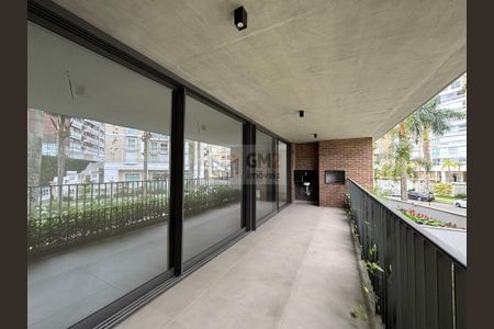 31_photo/94dce5cd4f.d9a9193155b28fa6-ATLAS-aa159da5-6d55-410d-8b0c-0ae0c5118832.jpg de apartamento à venda com 3 quartos, 221m² em Hugo Lange, Curitiba