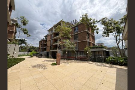 2_photo/94dce5cd4f.d9a9193155b28fa6-ATLAS-d540fac1-91a2-4c86-bc25-8f82ed5240bb.jpg de apartamento à venda com 3 quartos, 221m² em Hugo Lange, Curitiba