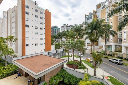 12_photo/94dce5cd4f.d9d3e99cbc508494-ATLAS-7f6fd1f6-1925-4e2d-8cd1-55f11ed05071.jpg de apartamento à venda com 3 quartos, 222m² em Hugo Lange, Curitiba