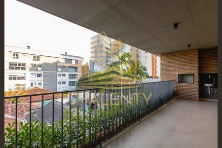 8_photo/94dce5cd4f.f742e0a825442cf0-ATLAS-d915c3cc-6b8b-4697-9d9a-35f9b87fdd48.jpg de apartamento à venda com 3 quartos, 364m² em Hugo Lange, Curitiba