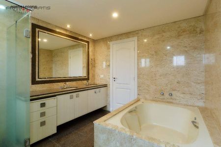 22_photo/94dce5cd69.47d4fd36ffd8f7d4-ATLAS-80d6050d-395c-407b-8132-9e02c1513a96.jpg de apartamento para alugar com 4 quartos, 297m² em Hugo Lange, Curitiba