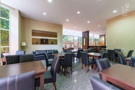 6_photo/94dce5cd69.643f2a74a74031aa-ATLAS-290626c4-3bf7-41ce-aed1-002b00df101c.jpg de apartamento à venda com 4 quartos, 433m² em Hugo Lange, Curitiba