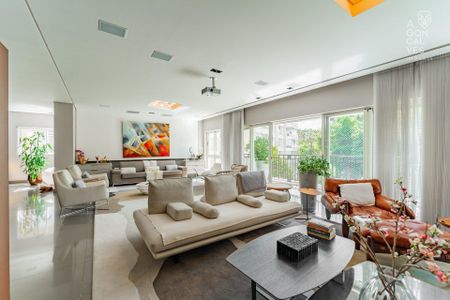 3_photo/94dce5cd69.643f2a74a74031aa-ATLAS-6a606ed6-eb9e-4ef3-a362-043ef3069d67.jpg de apartamento à venda com 4 quartos, 433m² em Hugo Lange, Curitiba