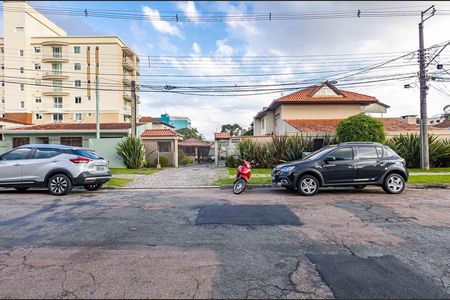 3_photo/94dce5ce1f.4dac0df083c1e492-ATLAS-fb7ef6cd-d2cf-40e4-ac73-780164a67cf7.jpg de casa à venda com 3 quartos, 120m² em Bacacheri, Curitiba