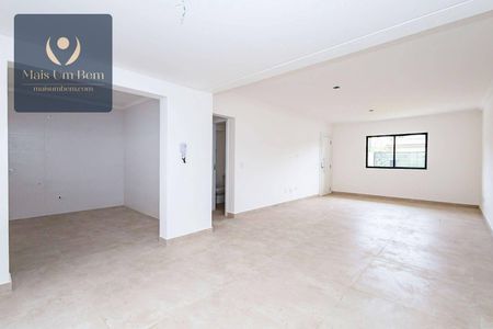 4_photo/94dce5ce69.7b235217f54b5acd-ATLAS-c11cb856-3aee-4d70-9b6f-0d9eb077252e.jpg de casa à venda com 4 quartos, 221m² em Bacacheri, Curitiba