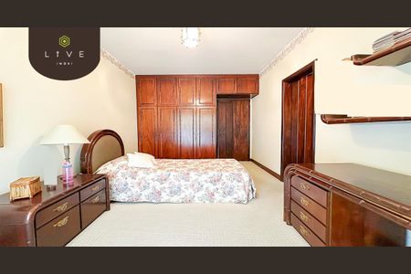 10_photo/94dce5cef5.b7a28b76476596d7-ATLAS-10e406f2-3c51-4a43-bc84-e4cb19a140a2.jpg de casa à venda com 7 quartos, 774m² em Jardim Social, Curitiba