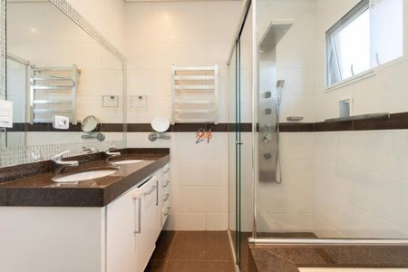 37_photo/94dce5cf4b.d05a2d10473c09ea-ATLAS-6d513273-6afb-45a7-a9f0-29ba91bb89fd.jpg de casa à venda com 3 quartos, 182m² em Jardim Social, Curitiba