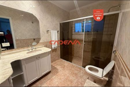 9_photo/94dce5cf65.7a37549eceeba21f-ATLAS-3983ceec-87f9-48ea-926a-519dac044f27.jpg de casa à venda com 4 quartos, 339m² em Jardim Social, Curitiba