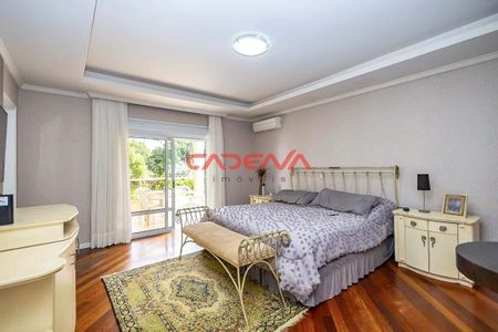 21_photo/94dce5cf65.7a37549eceeba21f-ATLAS-b607d852-e946-4a1d-a3dc-1488435450fc.jpg de casa à venda com 4 quartos, 339m² em Jardim Social, Curitiba