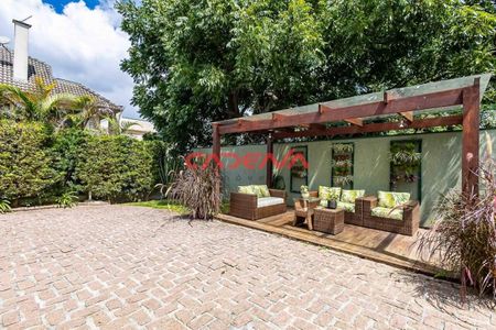 29_photo/94dce5cf65.7a37549eceeba21f-ATLAS-dd070b94-e4e2-4776-bbd1-c2e0effbeeaa.jpg de casa à venda com 4 quartos, 339m² em Jardim Social, Curitiba