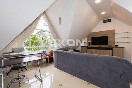 11_photo/94dce5d175.3ddf5e48fefe922b-ATLAS-9dca7382-d86c-49ed-a0c7-bdadc016f54e.jpg de casa à venda com 3 quartos, 155m² em Bacacheri, Curitiba