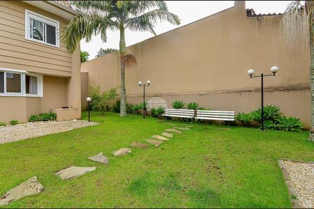 39_photo/94dce5d175.d55e4eeb4ab67c1f-ATLAS-1ddd36f8-648a-4a7a-9117-fb7cdc61c136.jpg de casa à venda com 3 quartos, 187m² em Bacacheri, Curitiba