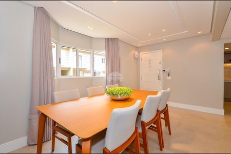 9_photo/94dce5d175.d55e4eeb4ab67c1f-ATLAS-6efdbf43-a3b4-45b9-ab28-1e3f2b54c922.jpg de casa à venda com 3 quartos, 187m² em Bacacheri, Curitiba