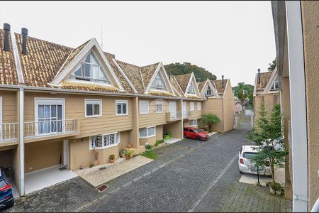 32_photo/94dce5d175.d55e4eeb4ab67c1f-ATLAS-c497b476-b98c-4ea7-85fb-3f4f92a56b24.jpg de casa à venda com 3 quartos, 187m² em Bacacheri, Curitiba