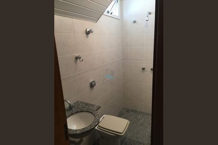 4_photo/94dce5d177.437e93a170927d21-ATLAS-4187b8d3-856e-4a01-8c8a-7ede796c7f58.jpg de casa à venda com 3 quartos, 160m² em Bacacheri, Curitiba