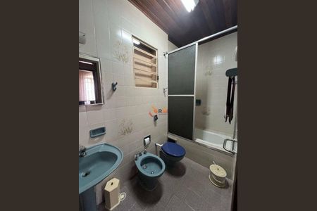 8_photo/94dce5d18d.6802020fc9165f5a-ATLAS-7bd68397-ca8a-4ad6-bdb2-3c5027aedb62.jpg de casa à venda com 3 quartos, 220m² em Bacacheri, Curitiba