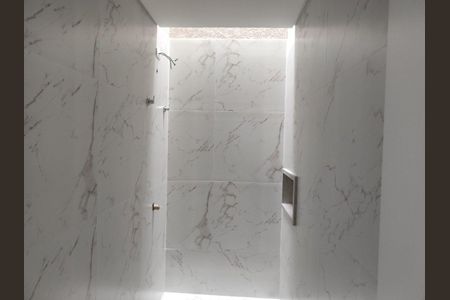 38_photo/94dce5d1c3.1e964c3cff37e649-ATLAS-3d05f1f3-c006-4bf5-8104-b2d7f8a043b8.jpg de casa de condomínio à venda com 3 quartos, 184m² em Bacacheri, Curitiba