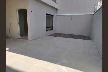 7_photo/94dce5d1c3.1e964c3cff37e649-ATLAS-8ba30f06-3c6c-4d51-ac5b-58f7b60e9fbf.jpg de casa de condomínio à venda com 3 quartos, 184m² em Bacacheri, Curitiba