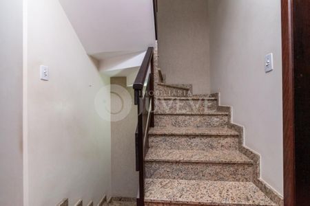 2_photo/94dce5d1c9.6bc6d6e3d41508d6-ATLAS-16e3fc9b-2d08-4c15-a18a-18bc5a5d3eac.jpg de casa à venda com 4 quartos, 149m² em Bacacheri, Curitiba