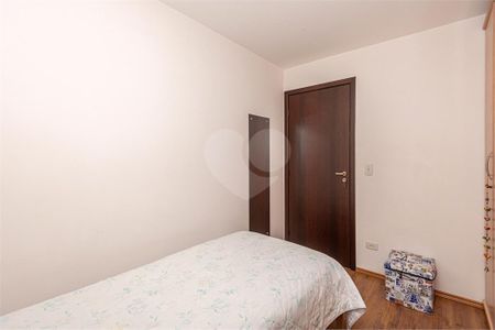 13_photo/94dce5d1c9.6bc6d6e3d41508d6-ATLAS-2896a1e7-4e97-471a-83f2-ba7df2d13442.jpg de casa à venda com 4 quartos, 150m² em Bacacheri, Curitiba