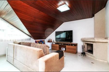 12_photo/94dce5d1cd.3e6957092a4c223d-ATLAS-387589e8-84c1-47f0-b07f-ad0cde6d84a4.jpg de casa à venda com 4 quartos, 150m² em Bacacheri, Curitiba