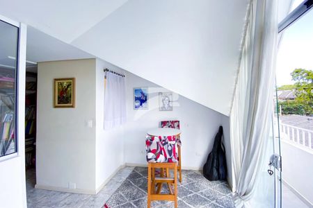 4_photo/94dce5d22b.525c41d69492bd96-ATLAS-1dfb107f-e18c-4218-8fb1-1e6b680efb1b.jpg de casa à venda com 2 quartos, 129m² em Bacacheri, Curitiba