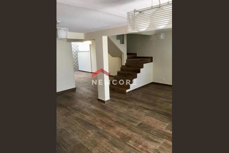 7_photo/94dce5d247.93b8fa184532727f-ATLAS-e6d73de9-e6bc-4c8d-8f9c-632d2d1b023c.jpg de casa à venda com 3 quartos, 160m² em Bacacheri, Curitiba