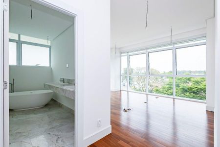 2_photo/94dce5d2f3.644da71ab9fc96d8-ATLAS-1f46cd0a-33f4-4edf-b655-3defdc7233b9.jpg de apartamento à venda com 3 quartos, 235m² em Cabral, Curitiba