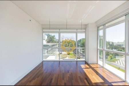 6_photo/94dce5d2f3.644da71ab9fc96d8-ATLAS-4e205f33-b376-471b-889d-08f6dd8f56f2.jpg de apartamento à venda com 3 quartos, 235m² em Cabral, Curitiba