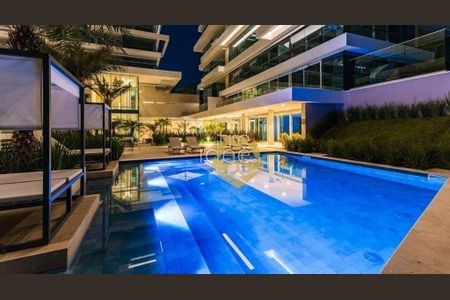 18_photo/94dce5d2f3.644da71ab9fc96d8-ATLAS-d90a7306-1d9c-4e57-a728-3eaccdb7d714.jpg de apartamento à venda com 3 quartos, 235m² em Cabral, Curitiba