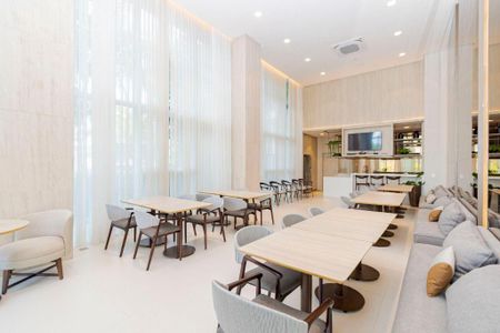 3_photo/94dce5d2f3.8a7a0d8847acb109-ATLAS-0d363dd3-fff3-4e9c-ae26-b1858c8d4fcb.jpg de apartamento à venda com 3 quartos, 235m² em Cabral, Curitiba