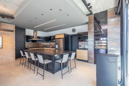 11_photo/94dce5d2f3.8a7a0d8847acb109-ATLAS-b9d3c5f3-cb91-4d25-86bd-de8a25ab108b.jpg de apartamento à venda com 3 quartos, 235m² em Cabral, Curitiba