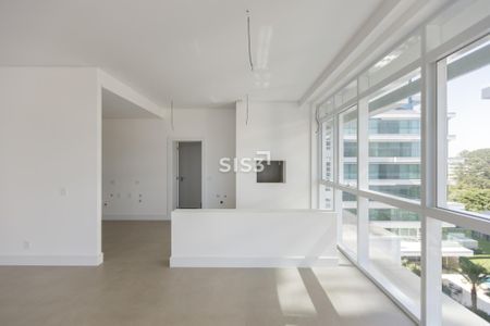 12_photo/94dce5d2f3.b623ee0242192bbc-ATLAS-8cb636fb-2237-490d-b25b-668ebcb406cc.jpg de apartamento à venda com 3 quartos, 235m² em Cabral, Curitiba