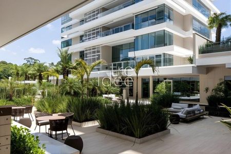 15_photo/94dce5d2f3.c2d0365adcb3b71c-ATLAS-9709b448-e9b6-45c2-ba33-34b6c445395c.jpg de apartamento à venda com 3 quartos, 235m² em Cabral, Curitiba