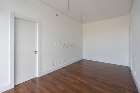 7_photo/94dce5d2f3.d606bb3af91a4b5b-ATLAS-489950c5-9b24-4ddb-8ae4-d8daa666f0bd.jpg de apartamento à venda com 3 quartos, 235m² em Cabral, Curitiba