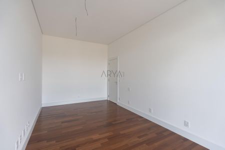 9_photo/94dce5d2f3.d606bb3af91a4b5b-ATLAS-882baa43-a92e-4a2a-b7db-8d2bf4d21c1f.jpg de apartamento à venda com 3 quartos, 235m² em Cabral, Curitiba