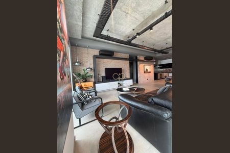 4_photo/94dce5d2f3.eb77e516913e8b8e-ATLAS-06c23ebb-bc56-4012-bece-88f099538c10.jpg de apartamento à venda com 3 quartos, 235m² em Cabral, Curitiba