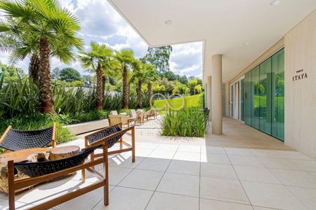 23_photo/94dce5d2f3.eb77e516913e8b8e-ATLAS-dea2c71d-7c1a-4e70-aba2-ac75bd67963f.jpg de apartamento à venda com 3 quartos, 235m² em Cabral, Curitiba