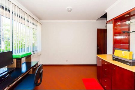 2_photo/94dce5d307.ceff8192393c33de-ATLAS-fb8d99f8-58b1-4a5b-acca-12a60e5129da.jpg de casa à venda com 3 quartos, 416m² em Bacacheri, Curitiba