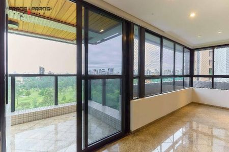 9_photo/94dce5d359.bc2625db7da5e859-ATLAS-1dd537b0-285f-465a-99ad-79e4ff75db28.jpg de apartamento para alugar com 4 quartos, 226m² em Cabral, Curitiba